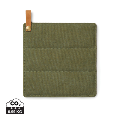 Picture of VINGA ASADO POTHOLDER in Green.