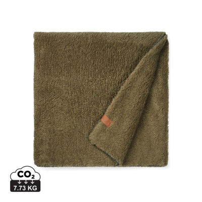 Picture of VINGA MAINE GRS RECYCLED DOUBLE PILE BLANKET in Green.
