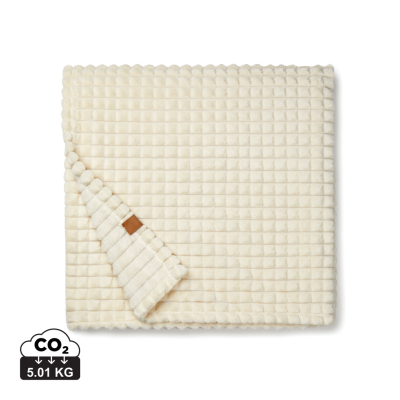 Picture of VINGA BRANSON GRS RPET BLANKET in Beige.