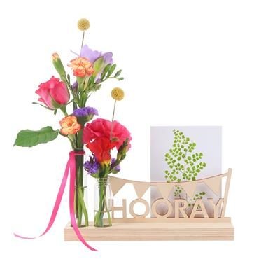 Picture of BLOOMPOST HOORAY FRESH FLOWERS LETTERBOX GIFT SET
