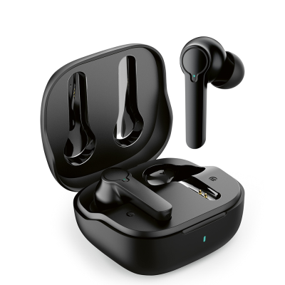 Picture of CHADWIK EARBUDS in Black.