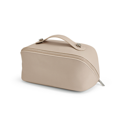 Picture of MACAO TOILETRY BAG in Beige.