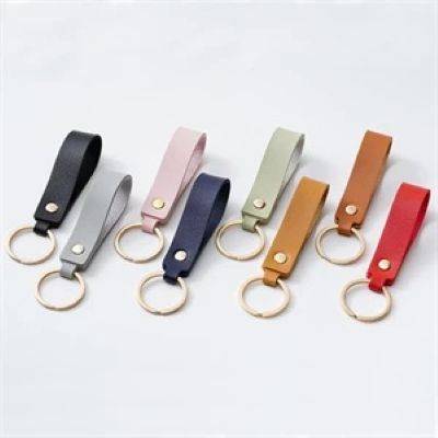 Picture of LEATHER RIVETED KEYRING CHAIN