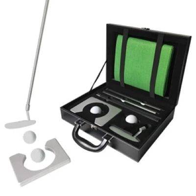 Picture of PORTABLE GOLF PUTTER SET KIT with Leather Case