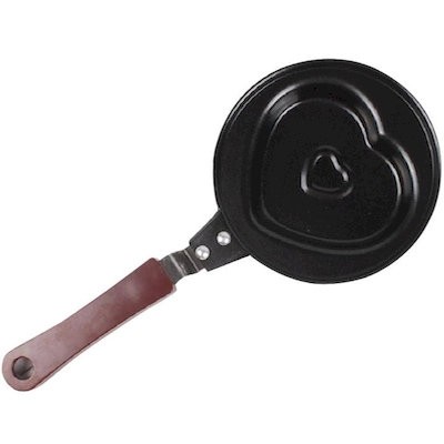 Picture of BLACK HEART SHAPE MINI EGG FRY PAN