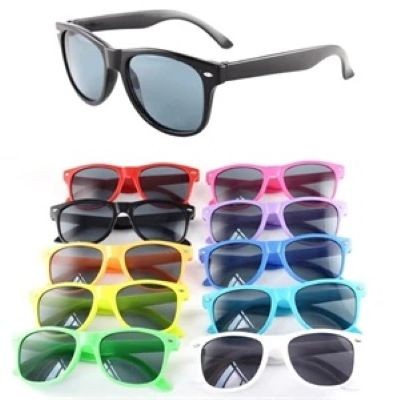 Picture of SOLID COLOR CLASSIC SUNGLASSES