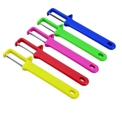 Picture of VEGETABLE FRUIT PEELER.