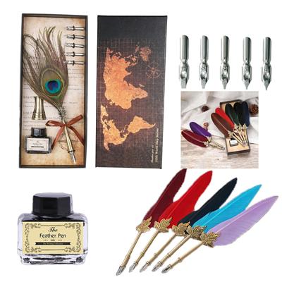 Picture of VINTAGE LUXURY FOUNTAIN PEN with Feather