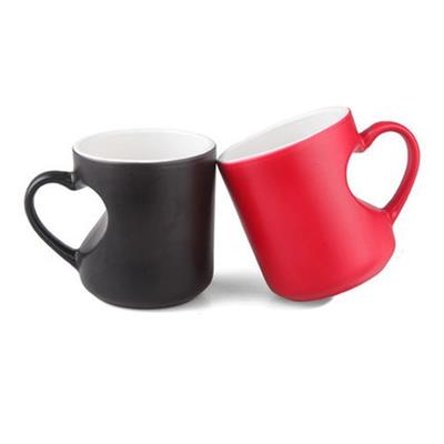 Picture of 10 OZ MAGICAL COLOR CHANGING MUG COFFEE CUP HEART HANDLE