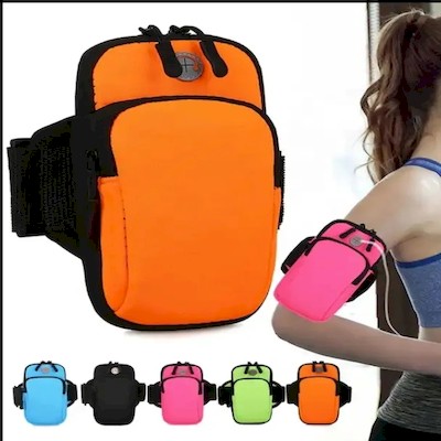 Picture of MULTIFUNCTION ARM BAND FOR ALL PHONES RUNNING FITNESS.
