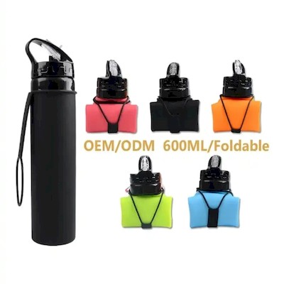 Picture of SILICON FOLDING WATER BOTTLE BPA FREE.