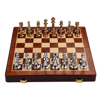 Picture of FOLDING RETRO METAL CHESS SET