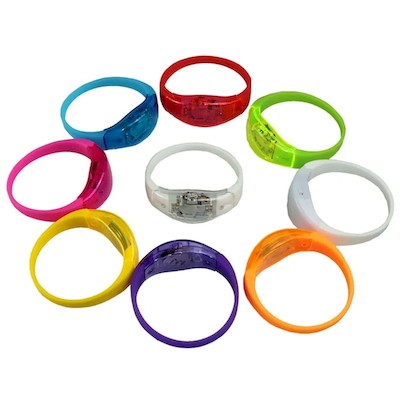 Picture of GLOWING SILICON BANDS FOR PARTY CONCERTS