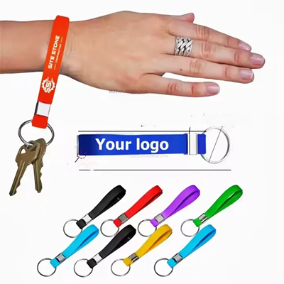 Picture of SCREEN PRINTED SILICON WRIST BAND KEYRING CHAIN