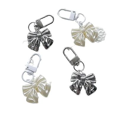 Picture of METAL SILVER BOW KEYRING CHAIN, NICHE DESIGN, HANDBAG PENDANT