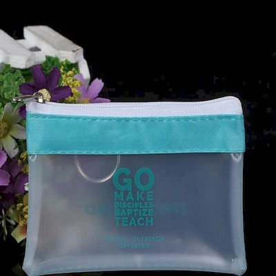 Picture of TRANSLUCENT ZIPPERED COIN POUCH
