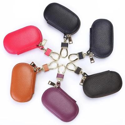 Picture of OVAL GRAIN LEATHER CAR KEYRING CASE