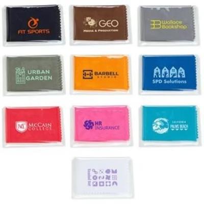Picture of 6 INCH X 6 INCH 220GSM MICROFIBRE CLEANING CLOTH in Clear Transparent PVC Case