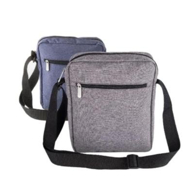 Picture of PENDLEBURY MESSENGER BAG